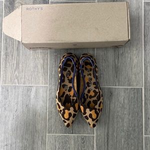 Rothys size 8.5 big cat point